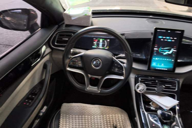 Used BYD Qin PLUS 2021 EV 500KM Luxury Model Steering Wheel