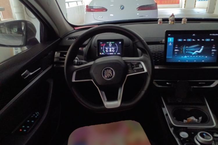Used BYD Qin PLUS 2021 EV 400KM Leading Comfort Edition Steering Wheel