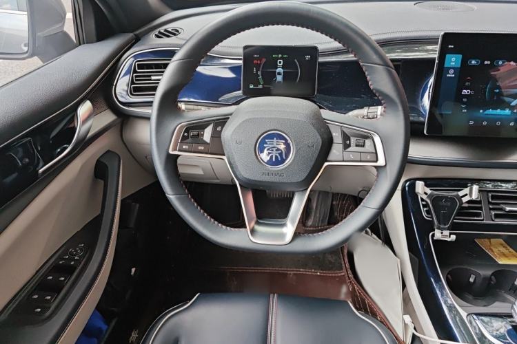 Used BYD Qin PLUS 2021 DM-i 55KM Flagship Model Steering Wheel