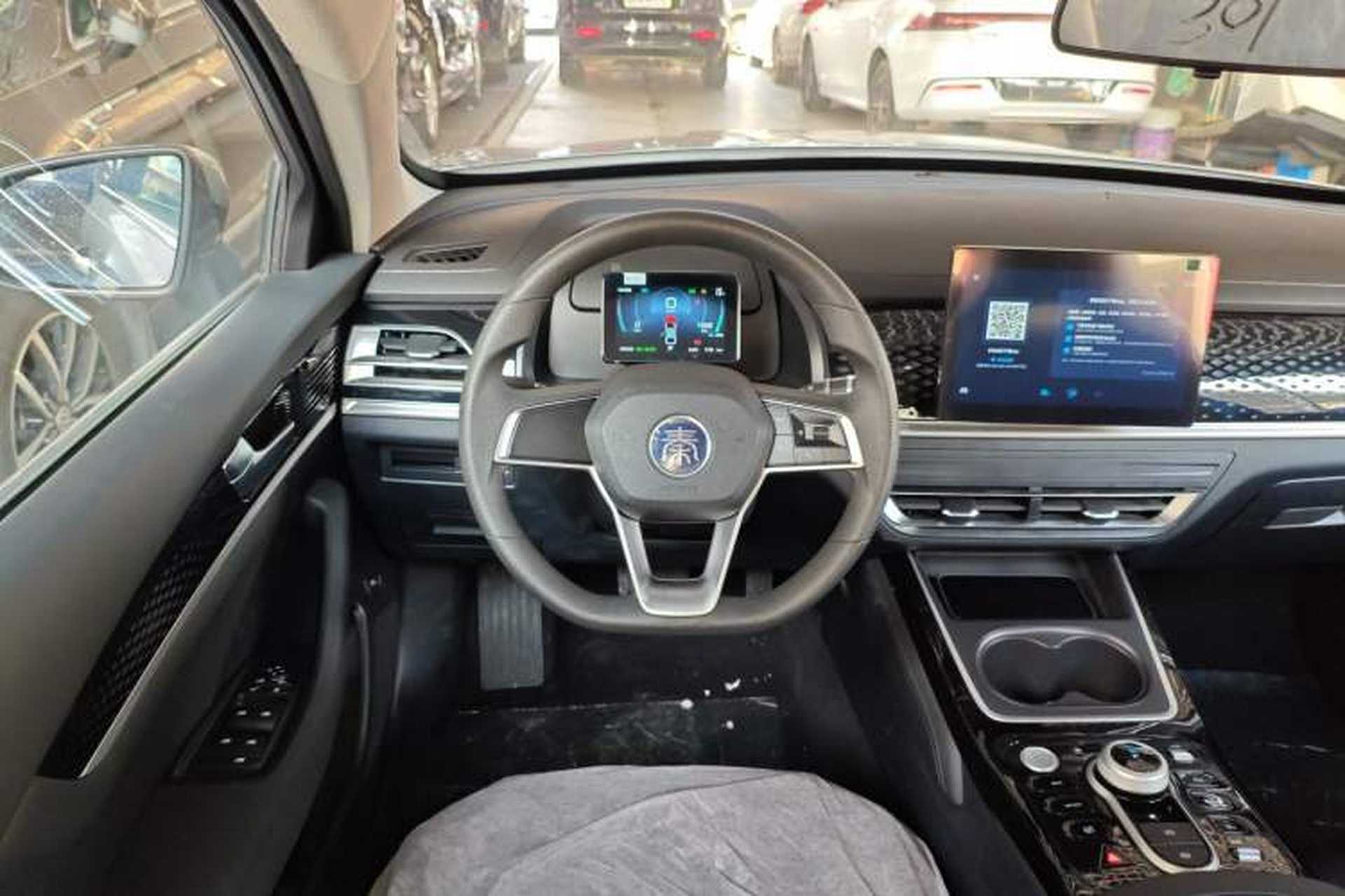 Used BYD Qin PLUS 2021 EV 400KM Leading Comfort Edition Steering Wheel