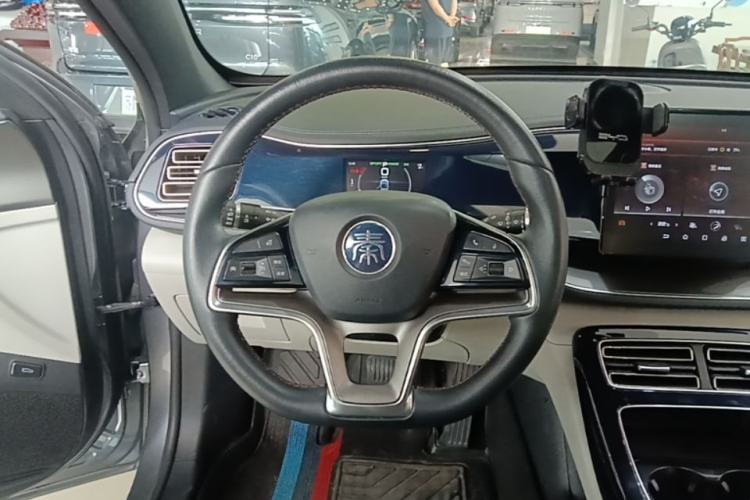 Used BYD Qin PLUS 2021 EV 500KM Luxury Model Steering Wheel