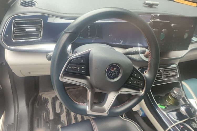 Used BYD Qin PLUS 2021 EV 500KM Luxury Model Steering Wheel