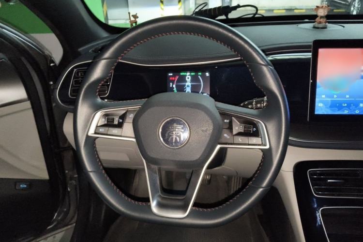 Used BYD Qin PLUS 2021 DM-i 55KM Flagship Model Steering Wheel
