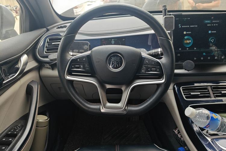 Used BYD Qin PLUS 2021 EV 600KM Flagship Model Steering Wheel