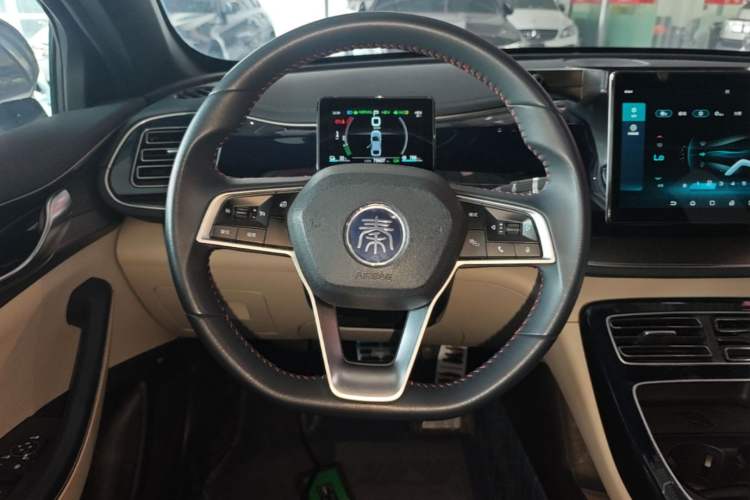 Used BYD Qin PLUS 2021 DM-i 55KM Flagship Model Steering Wheel
