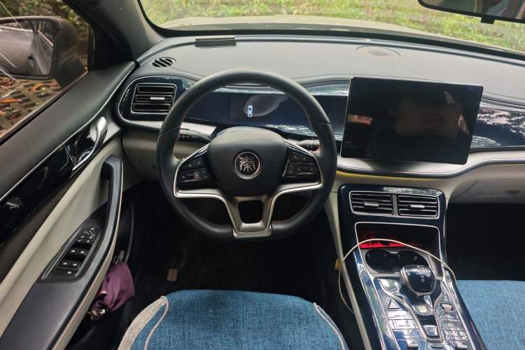 Used BYD Qin PLUS 2021 EV 600KM Flagship Model Steering Wheel
