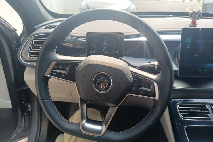 Used BYD Qin PLUS 2021 DM-i 55KM Flagship Model Steering Wheel