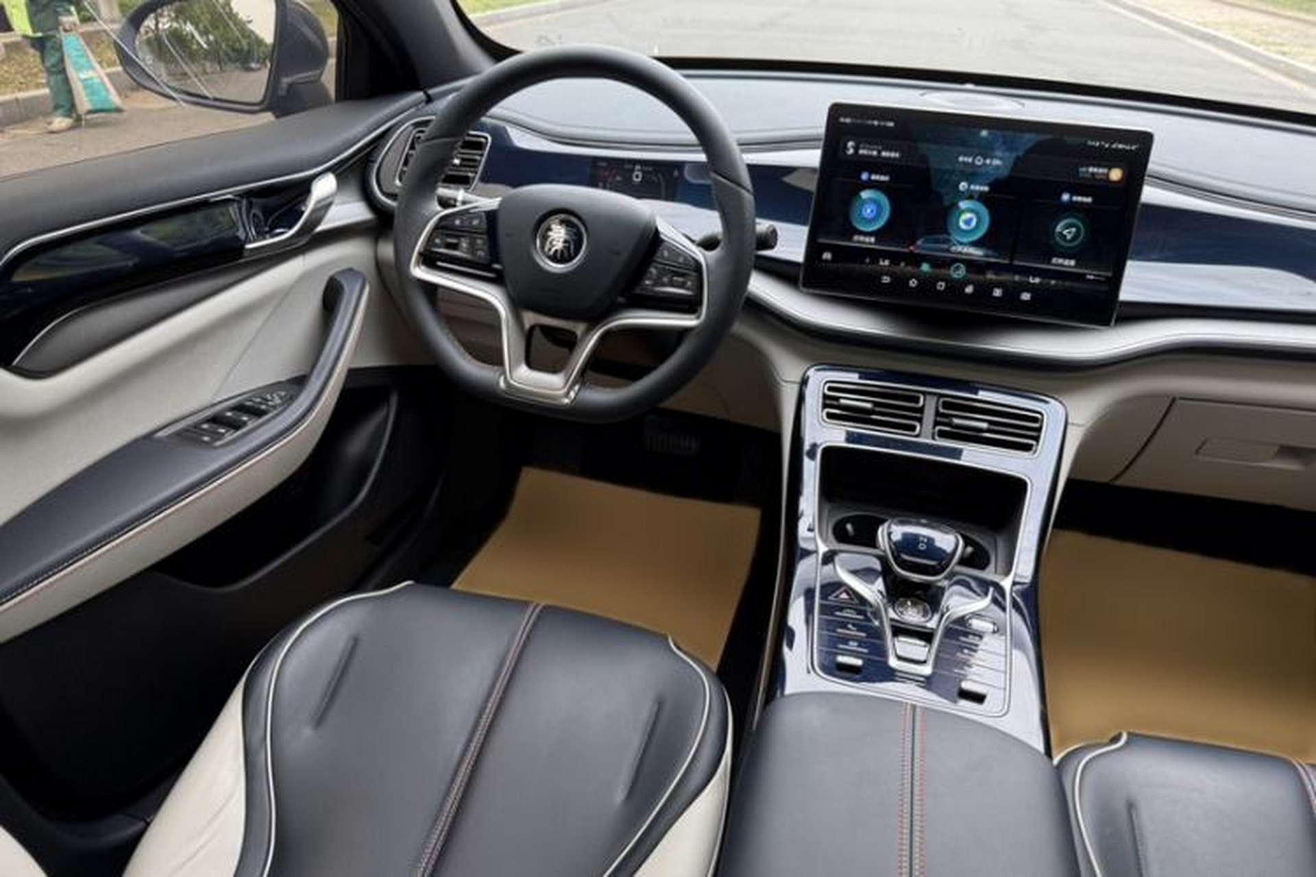 Used BYD Qin PLUS 2021 EV 500KM Premium Model Steering Wheel