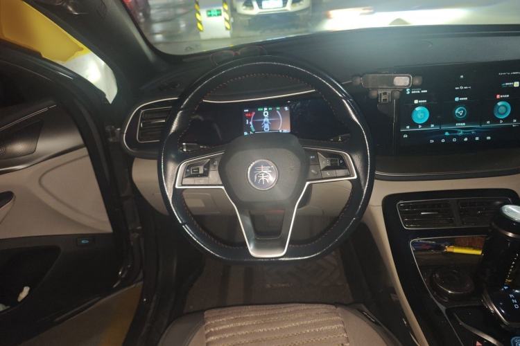 Used BYD Qin PLUS 2021 DM-i 55KM Prestige Model Steering Wheel