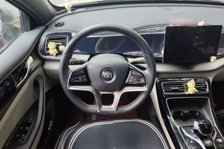 Used BYD Qin PLUS 2021 EV 500KM Luxury Model Steering Wheel