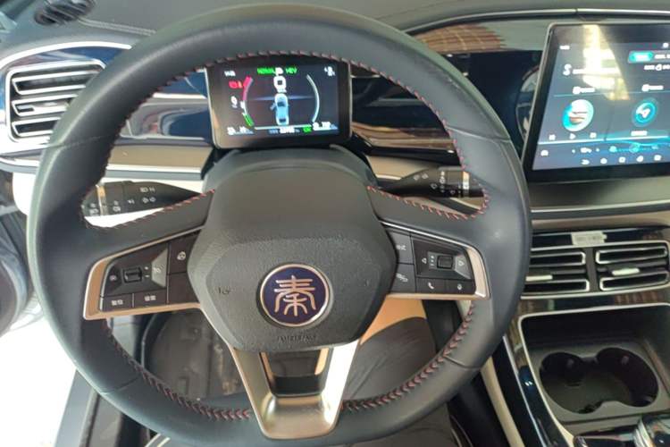 Used BYD Qin PLUS 2021 DM-i 55KM Flagship Model Steering Wheel