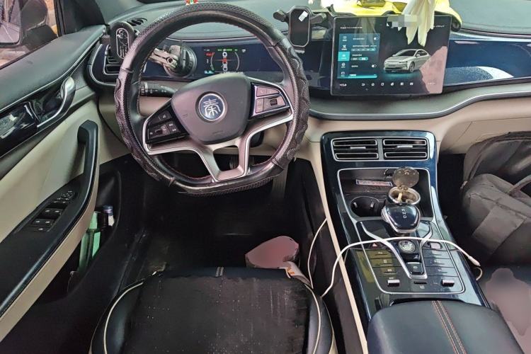 Used BYD Qin PLUS 2021 EV 400KM Luxury Model Steering Wheel