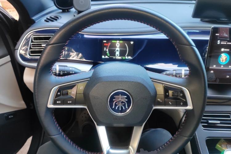 Used BYD Qin PLUS 2021 DM-i 120KM Prestige Model Steering Wheel
