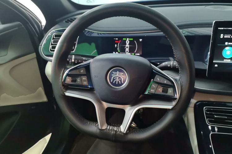 Used BYD Qin PLUS 2021 EV 500KM Luxury Model Steering Wheel