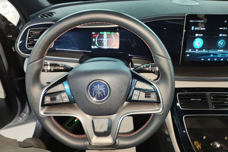 Used BYD Qin PLUS 2021 EV 400KM Luxury Model Steering Wheel