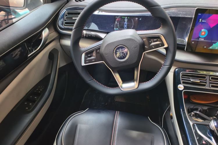 Used BYD Qin PLUS 2021 DM-i 120KM Prestige Model Steering Wheel