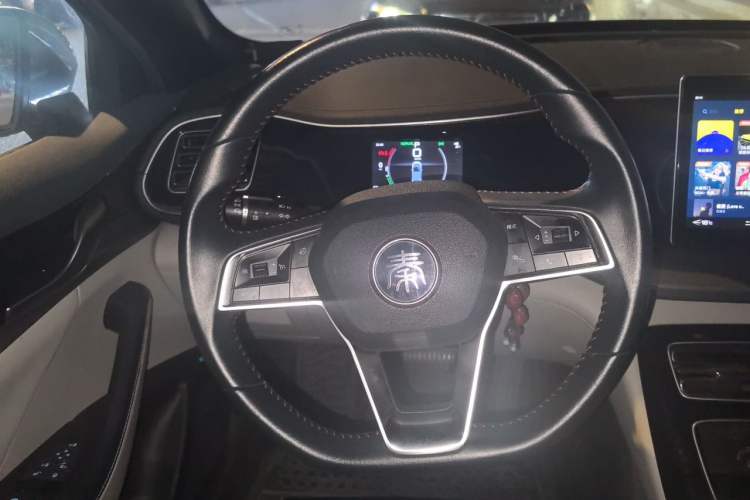 Used BYD Qin PLUS 2021 DM-i 55KM Flagship Model Steering Wheel