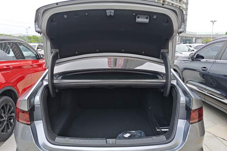 Used BYD Qin PLUS 2021 DM-i 55KM Flagship Model Trunk