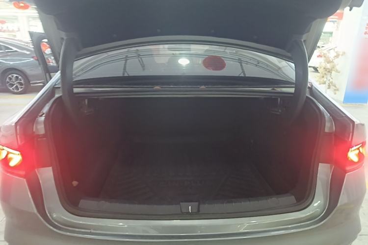 Used BYD Qin PLUS 2021 DM-i 120KM Prestige Model Trunk