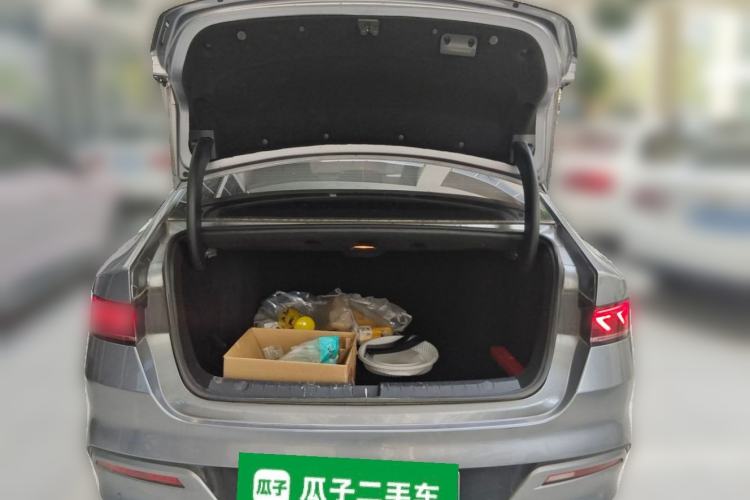 Used BYD Qin PLUS 2021 EV 400KM Luxury Model Trunk