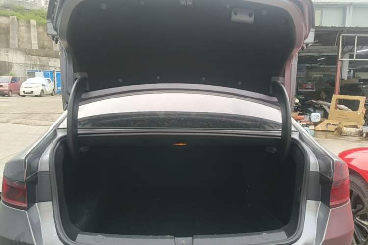 Used BYD Qin PLUS 2021 DM-i 55KM Flagship Model Trunk