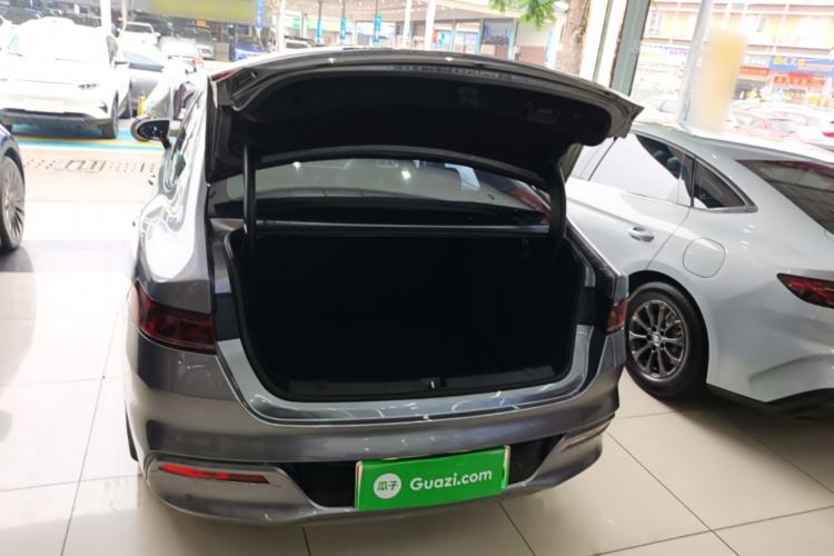 Used BYD Qin PLUS 2021 EV 400KM Leading Comfort Edition Trunk