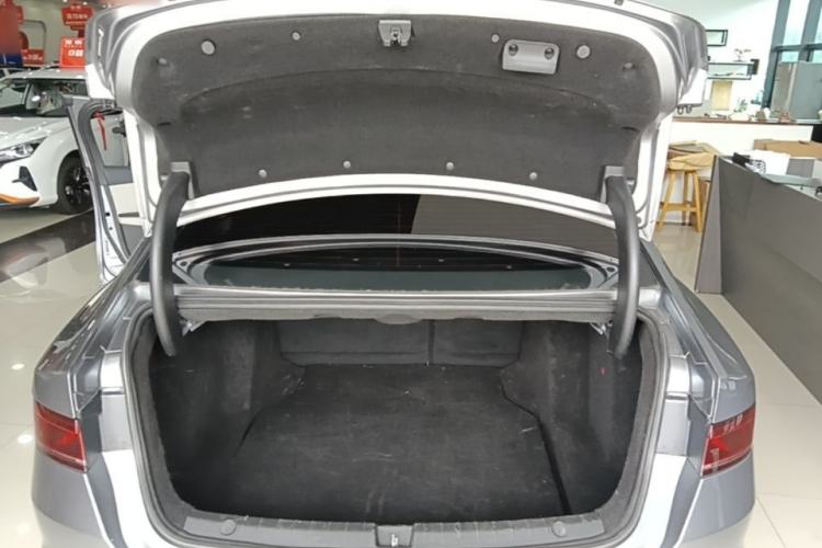 Used BYD Qin PLUS 2021 EV 500KM Luxury Model Trunk
