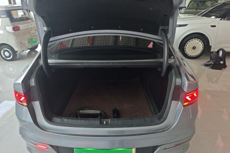 Used BYD Qin PLUS 2021 DM-i 55KM Flagship Model Trunk