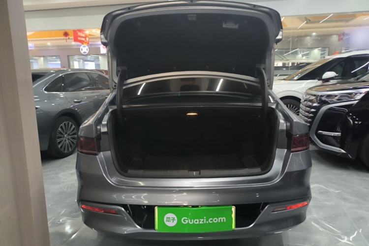 Used BYD Qin PLUS 2021 EV 500KM Luxury Model Trunk