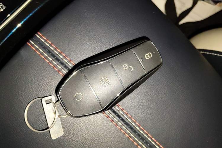Used BYD Qin PLUS 2021 DM-i 120KM Prestige Model Vehicle Key