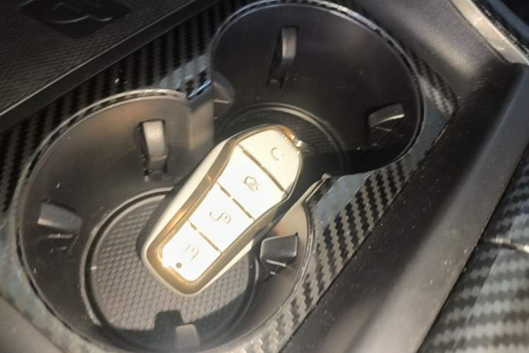 Used BYD Qin PLUS 2021 DM-i 55KM Flagship Model Vehicle Key
