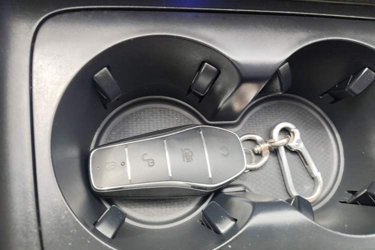 Used BYD Qin PLUS 2021 EV 500KM Luxury Model Vehicle Key