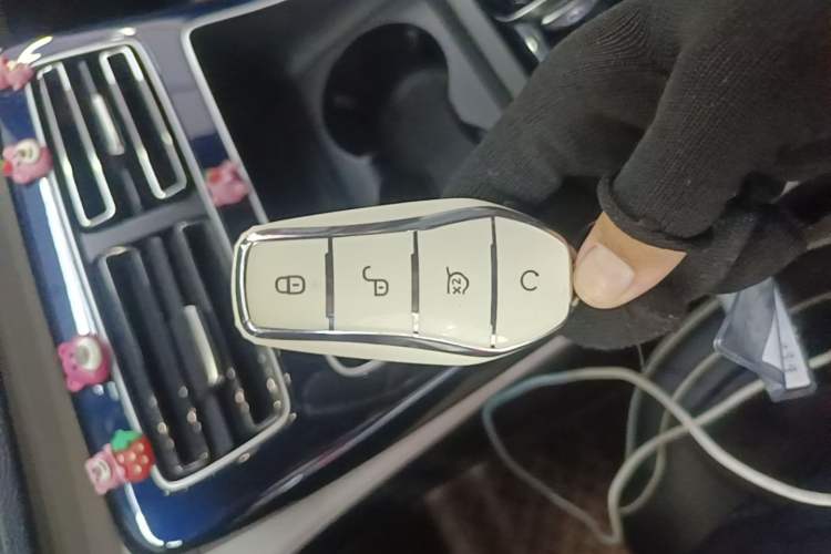 Used BYD Qin PLUS 2021 DM-i 120KM Prestige Model Vehicle Key