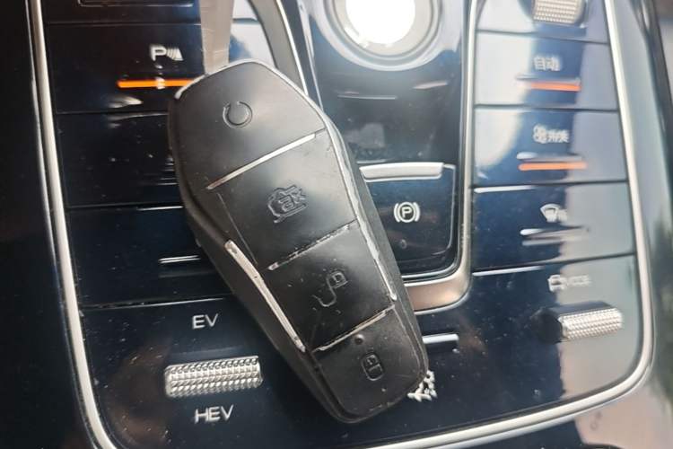 Used BYD Qin PLUS 2021 DM-i 55KM Flagship Model Vehicle Key