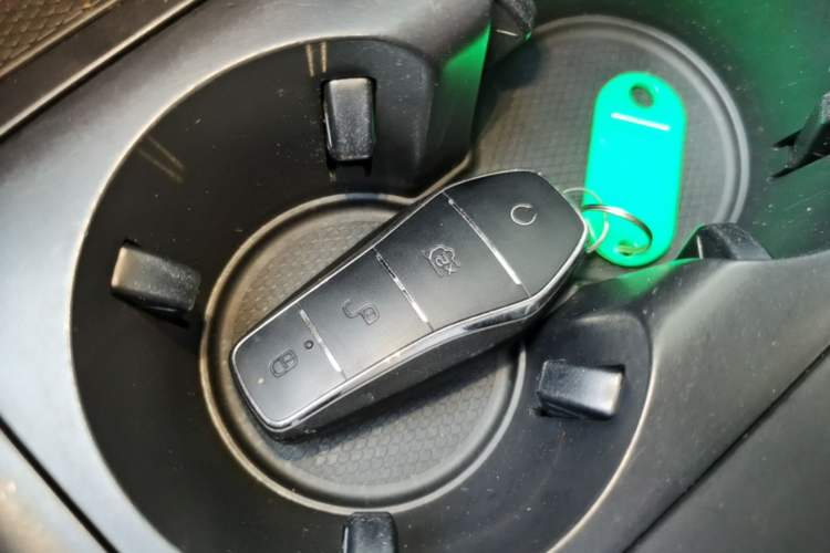 Used BYD Qin PLUS 2021 EV 500KM Luxury Model Vehicle Key