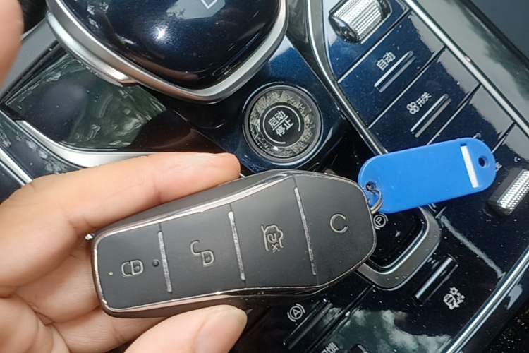 Used BYD Qin PLUS 2021 EV 500KM Luxury Model Vehicle Key