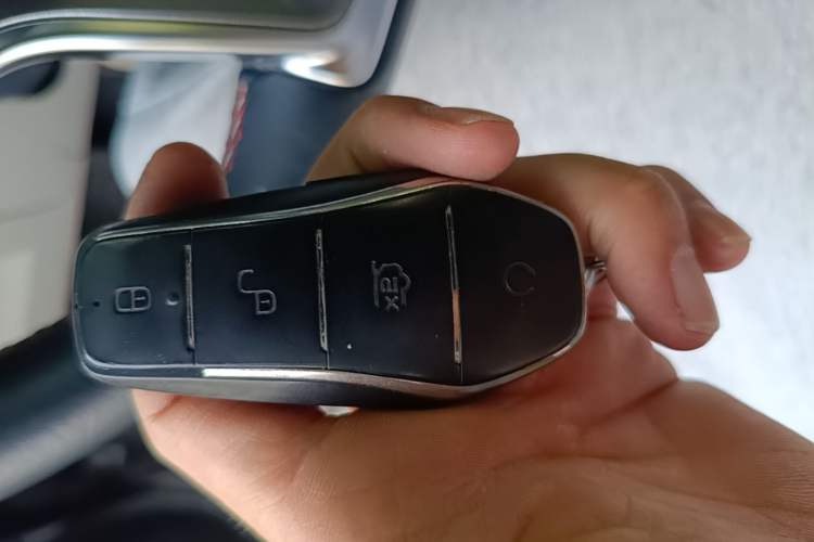 Used BYD Qin PLUS 2021 EV 500KM Luxury Model Vehicle Key