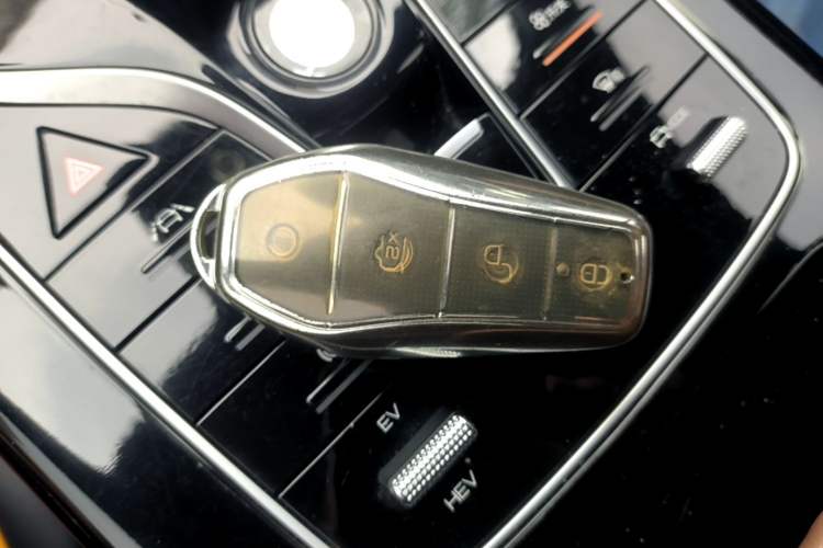 Used BYD Qin PLUS 2021 DM-i 120KM Flagship Model Vehicle Key