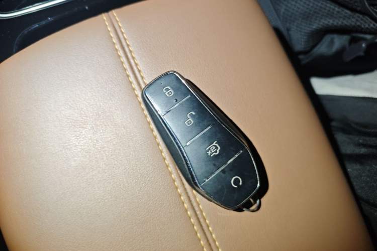 Used BYD Qin PLUS 2021 DM-i 120KM Prestige Model Vehicle Key