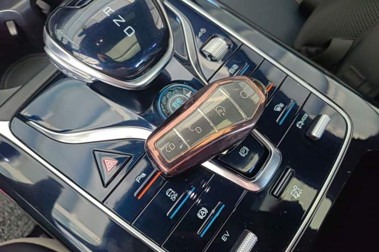 Used BYD Qin PLUS 2021 DM-i 55KM Flagship Model Vehicle Key