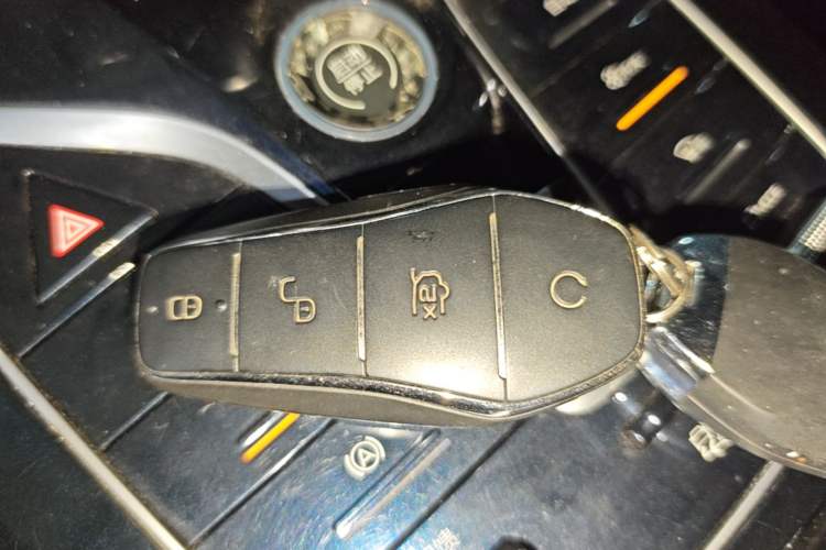 Used BYD Qin PLUS 2021 EV 500KM Luxury Model Vehicle Key