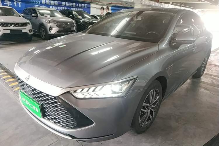 Used BYD Qin PLUS 2021 DM-i 120KM Prestige Model Guazi used car, China used car export, Used car for sale, Used BYD cars, Cheapest cars for sale