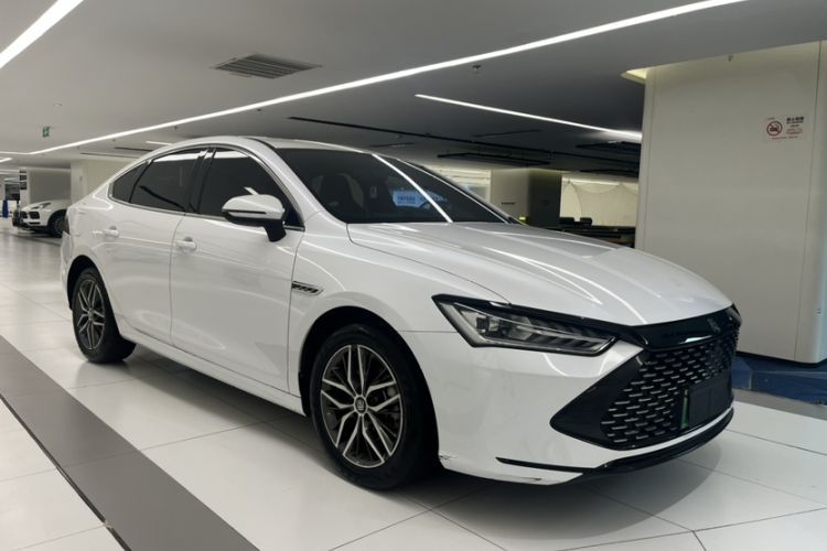 Used BYD Qin PLUS 2021 DM-i 55KM Flagship Model Exterior 2