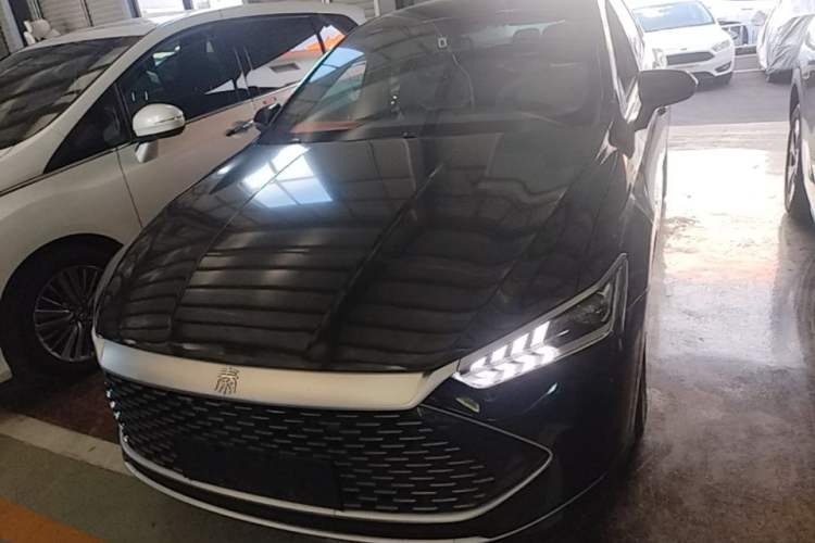 Used BYD Qin PLUS 2021 DM-i 55KM Prestige Model Front
