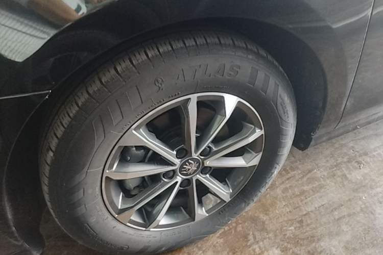 Used BYD Qin PLUS 2021 DM-i 55KM Prestige Model Left Front Wheel Hub