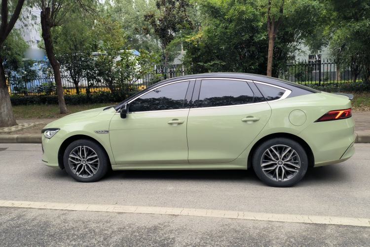 Used BYD Qin PLUS 2021 DM-i 55KM Flagship Model Left Side