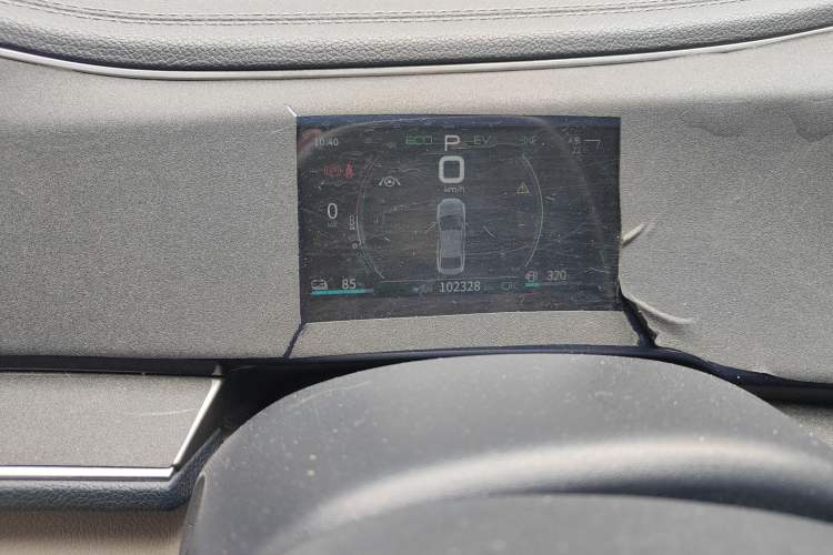 Used BYD Qin PLUS 2021 DM-i 120KM Flagship Model Odometer Close Up