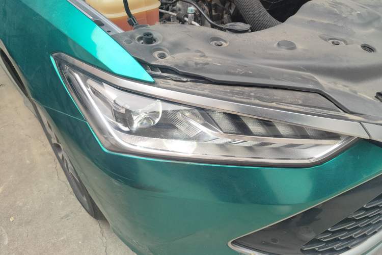Used BYD Qin PLUS 2021 DM-i 120KM Flagship Model Right Front Headlight