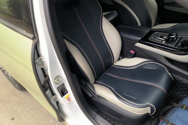 Used BYD Qin PLUS 2021 DM-i 55KM Flagship Model Right Front Seat