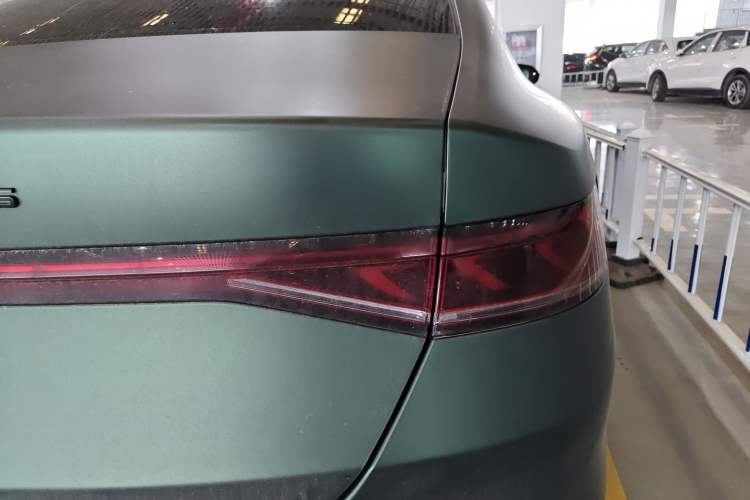 Used BYD Qin PLUS 2021 DM-i 55KM Flagship Model Right Rear Taillight